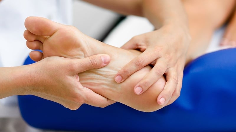 cách giảm đau nhức chân