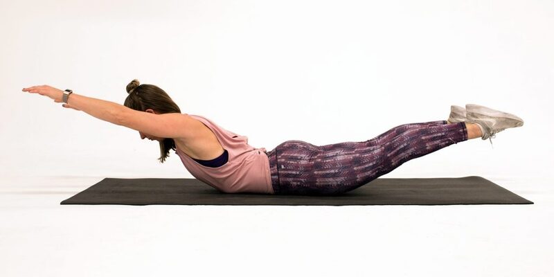 bài tập giãn cơ giảm đau lưng