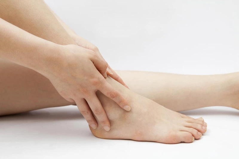 cách massage chân cho bà bầu