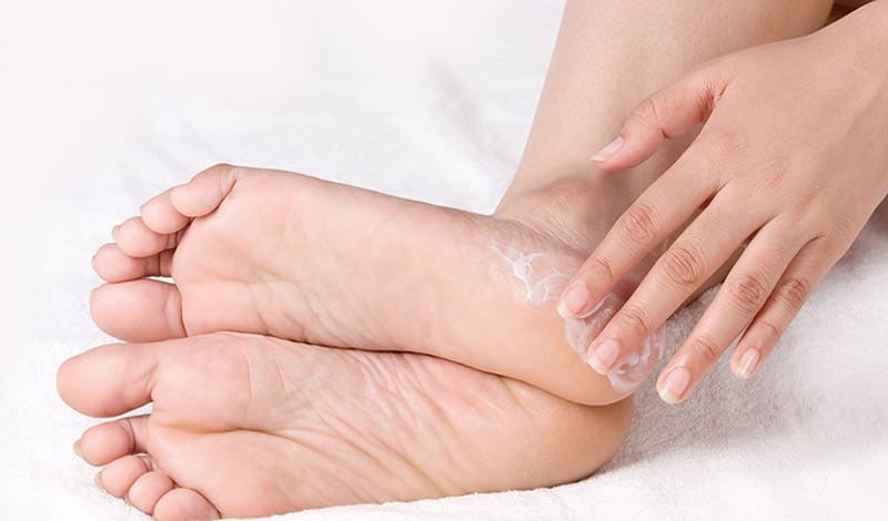 Đá muối massage chân skin