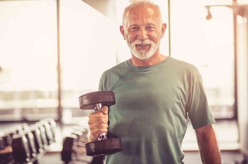 lớn tuổi muốn tập gym tăng cơ như thế nào